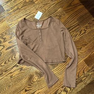 Brown cropped long sleeve